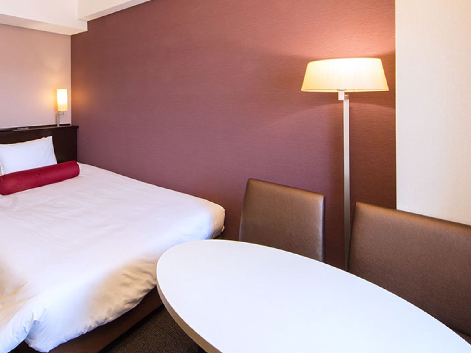 Rondreis Japan, Matsumoto,Buena Vista Hotel Matsumoto Slaapkamer