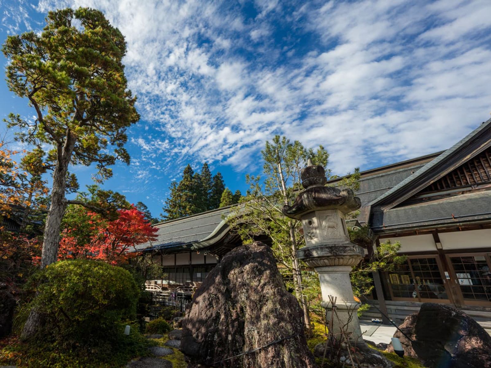 Rondreis Japan, Koyasan, Ekoin Temple buiten