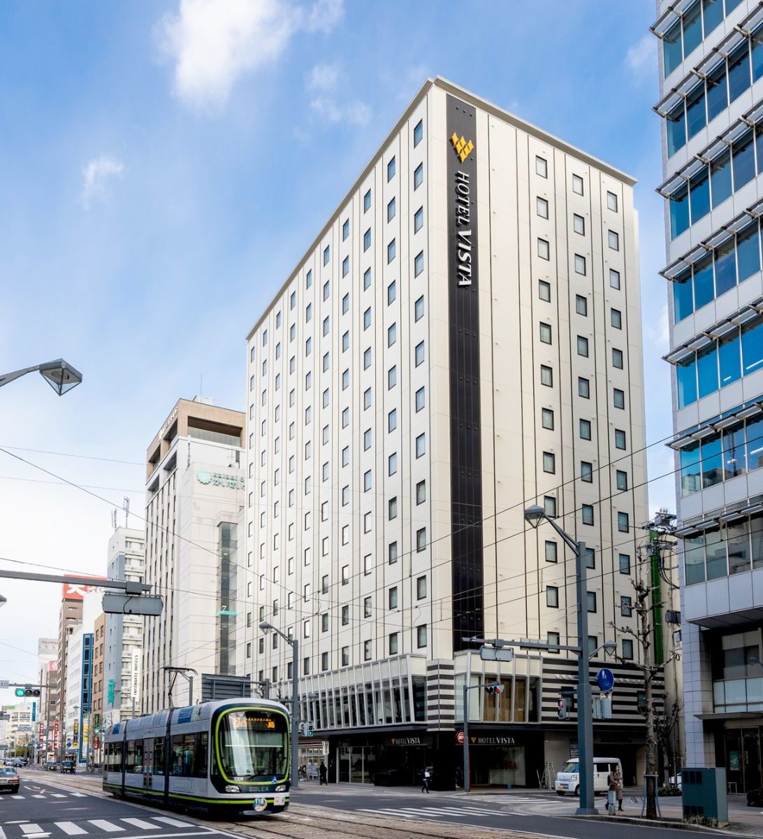 Rondreis Japan, Hiroschima, Hotel Vista Hiroschima Buitenkant