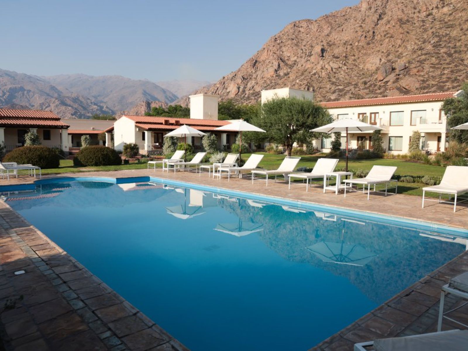 Rondreis Argentinië, Cafayate, Vinas de Cafayate wine resort zwembad