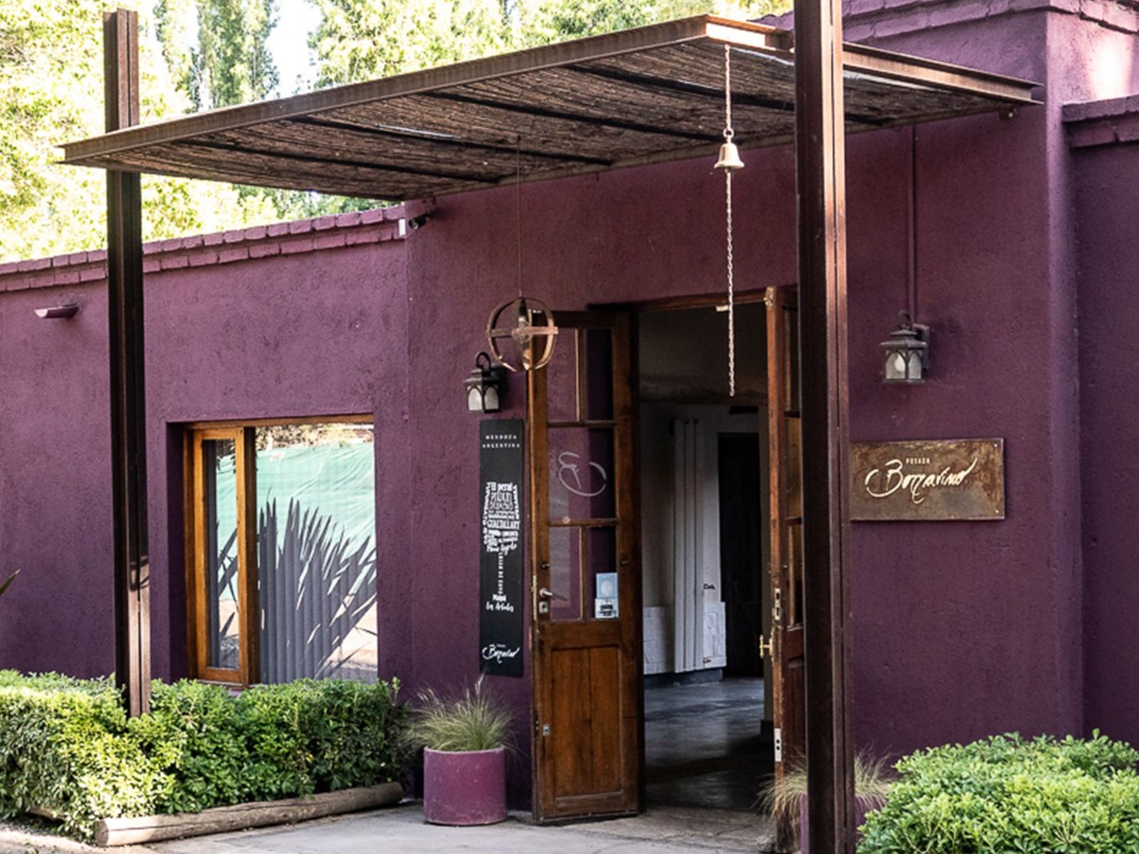 Rondreis Argentinie, Mendoza, Posado Borravino - buitenaanzicht