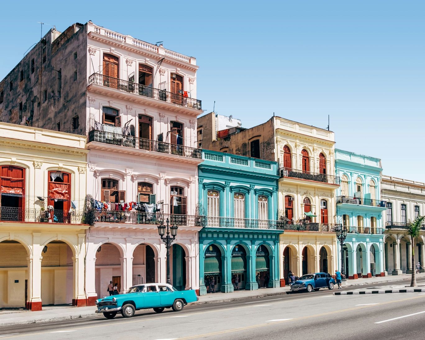 Rondreis Cuba, kleurrijke huisjes