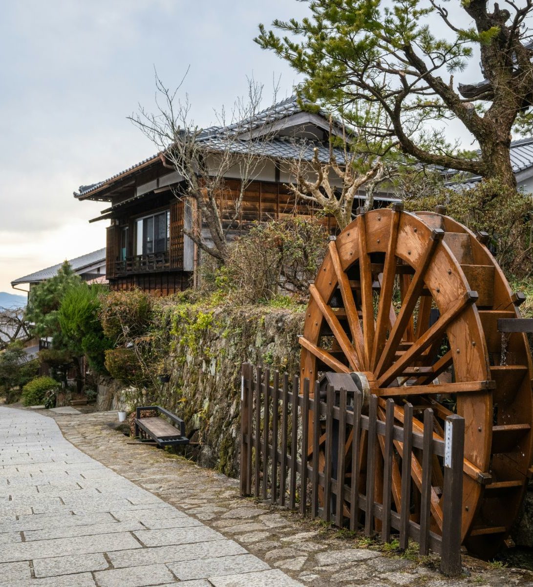 Rondreis Japan, Nakasendo Trail, straat in Magome