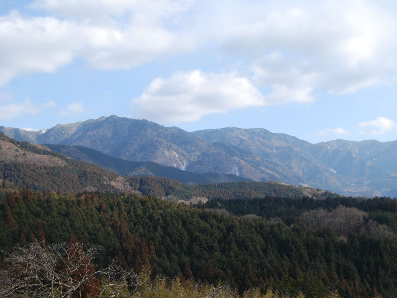 Rondreis Japan, Nakasendo Trail, uitzicht op bergen
