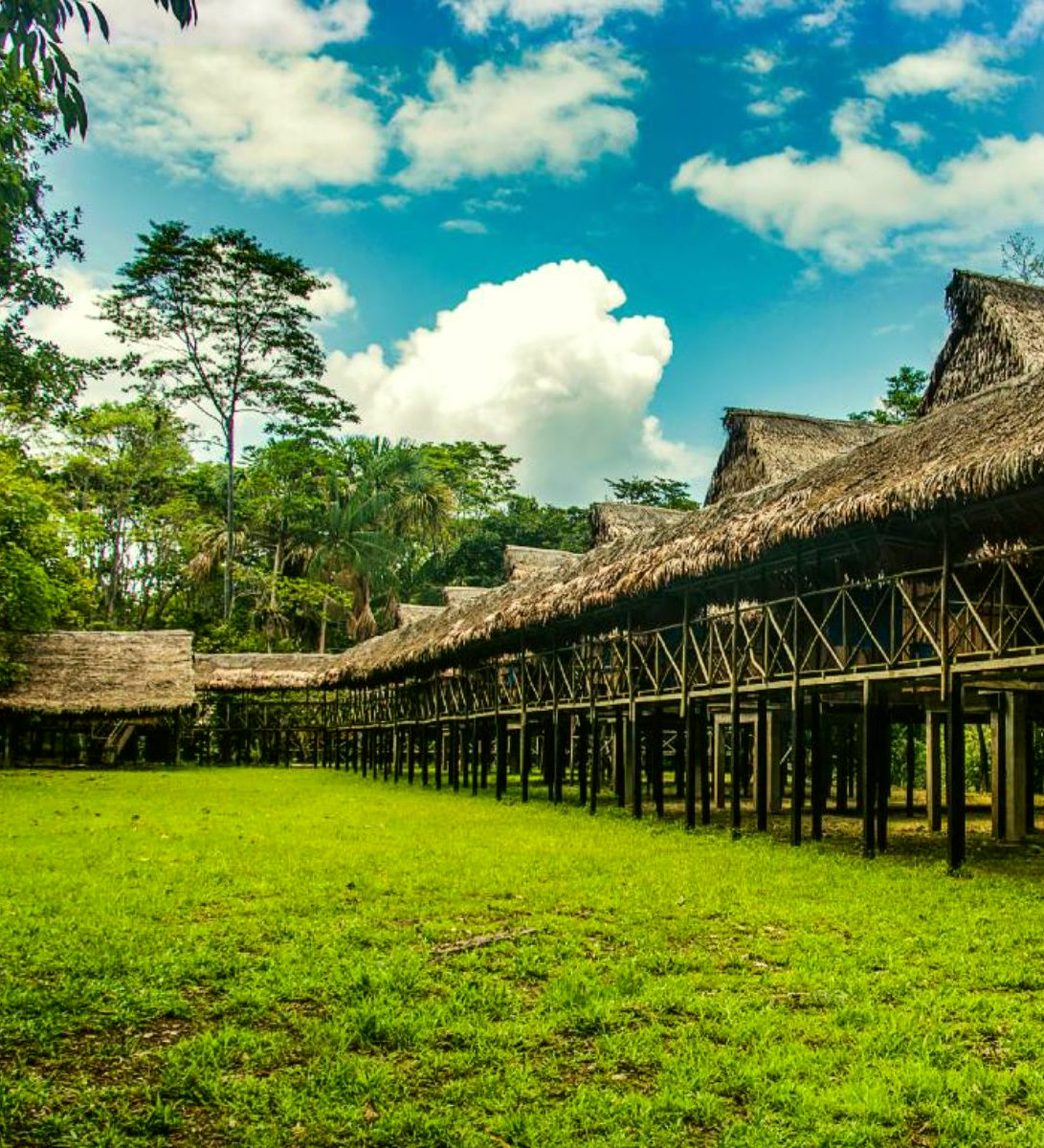 Rondreis Peru, Iquitos, Mayuba Amazon Lodge - buitenaanzicht
