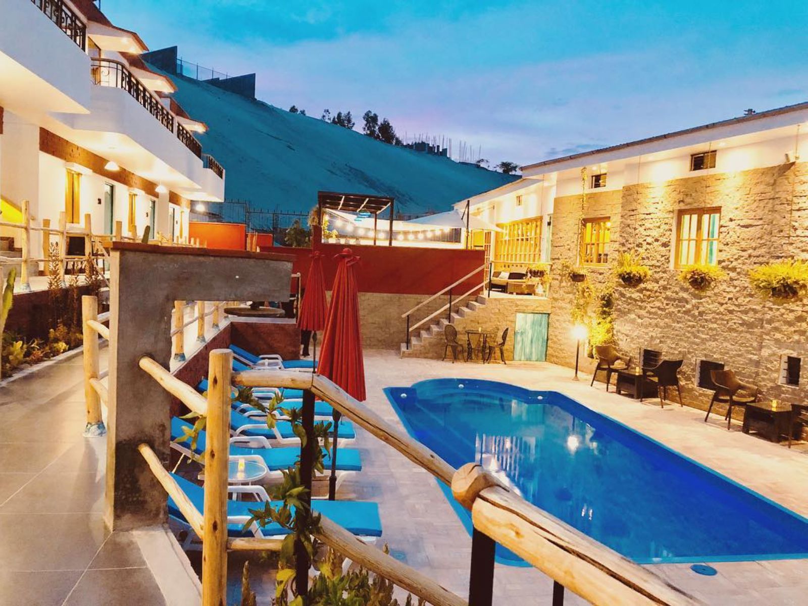 rondreis Peru, Ica, Villa Jazmin zwembad 2