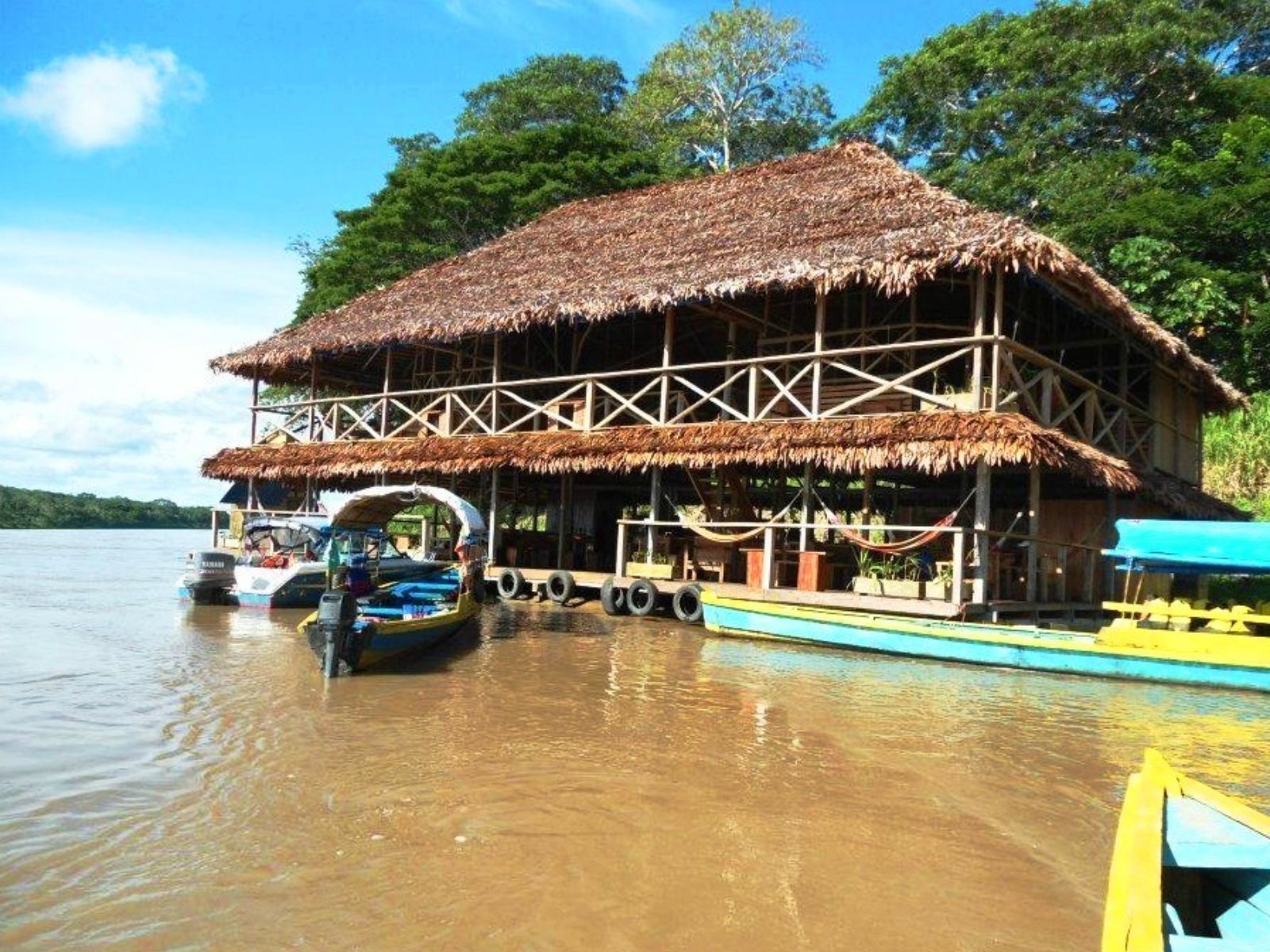 rondreis colombia, amazone (letitcia) boten