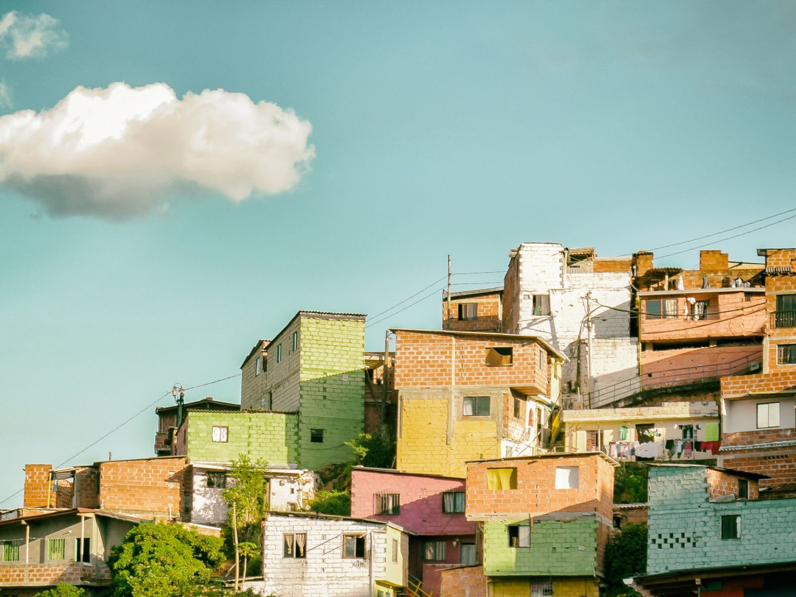 rondreis colombia, medellin huizen