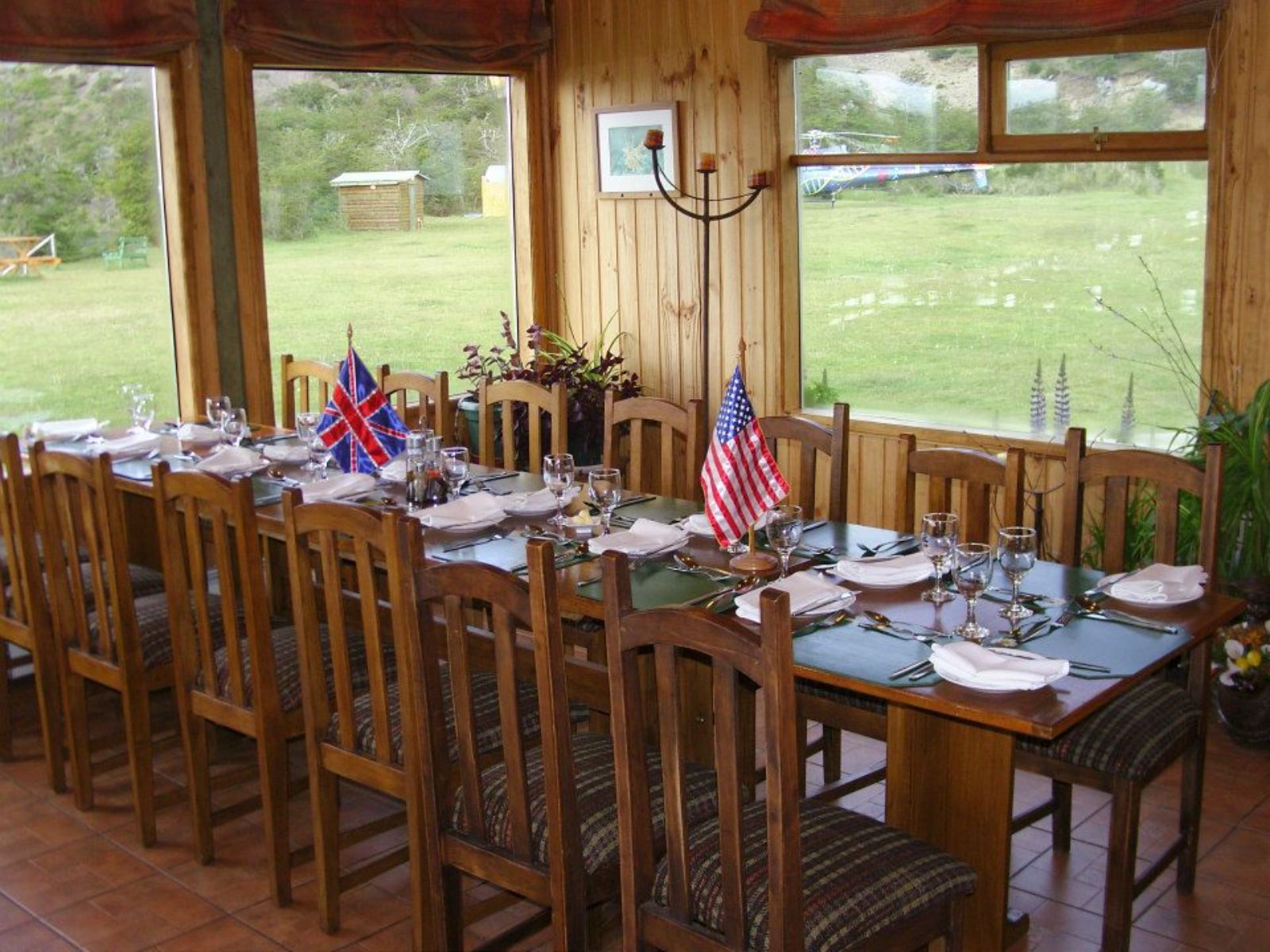 rondreis chili, Torres del Paine, Hotel de Paine eetzaal