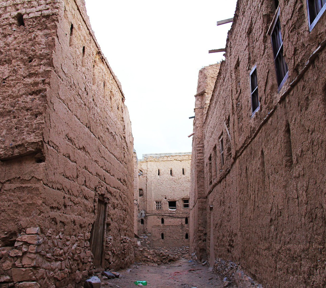 rondreis oman, al hamra steeg