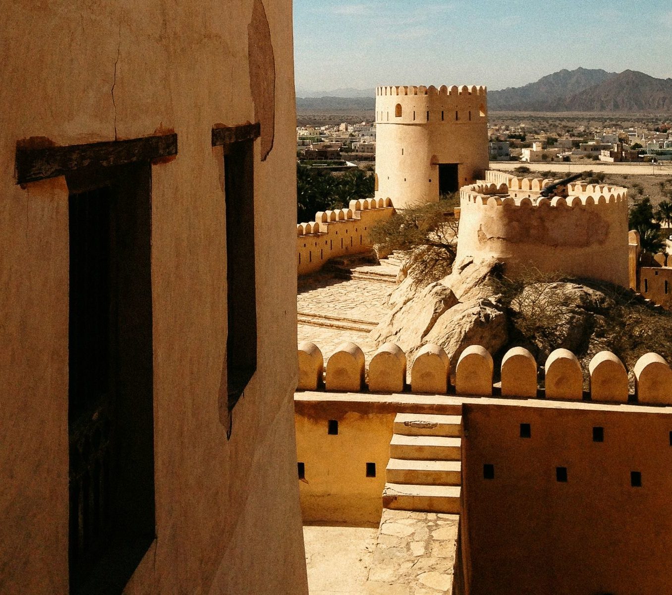 rondreis oman, nakhal Fortmuren