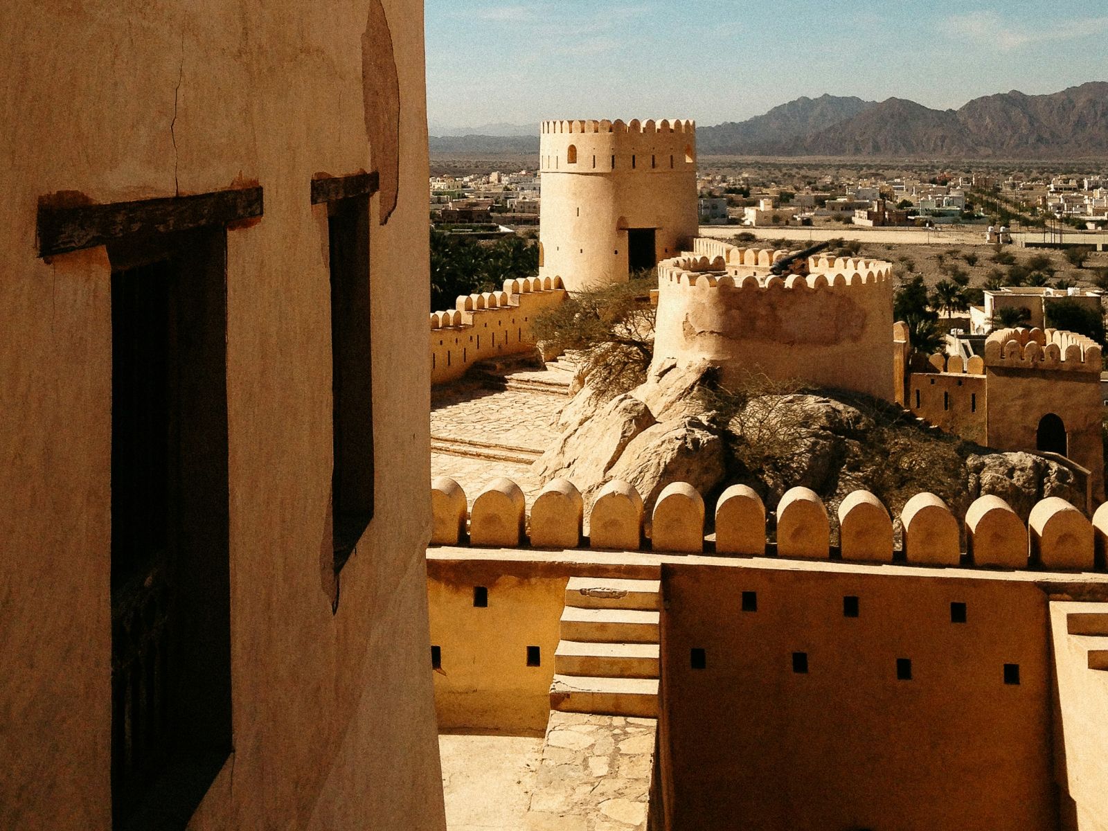rondreis oman, nakhal Fortmuren