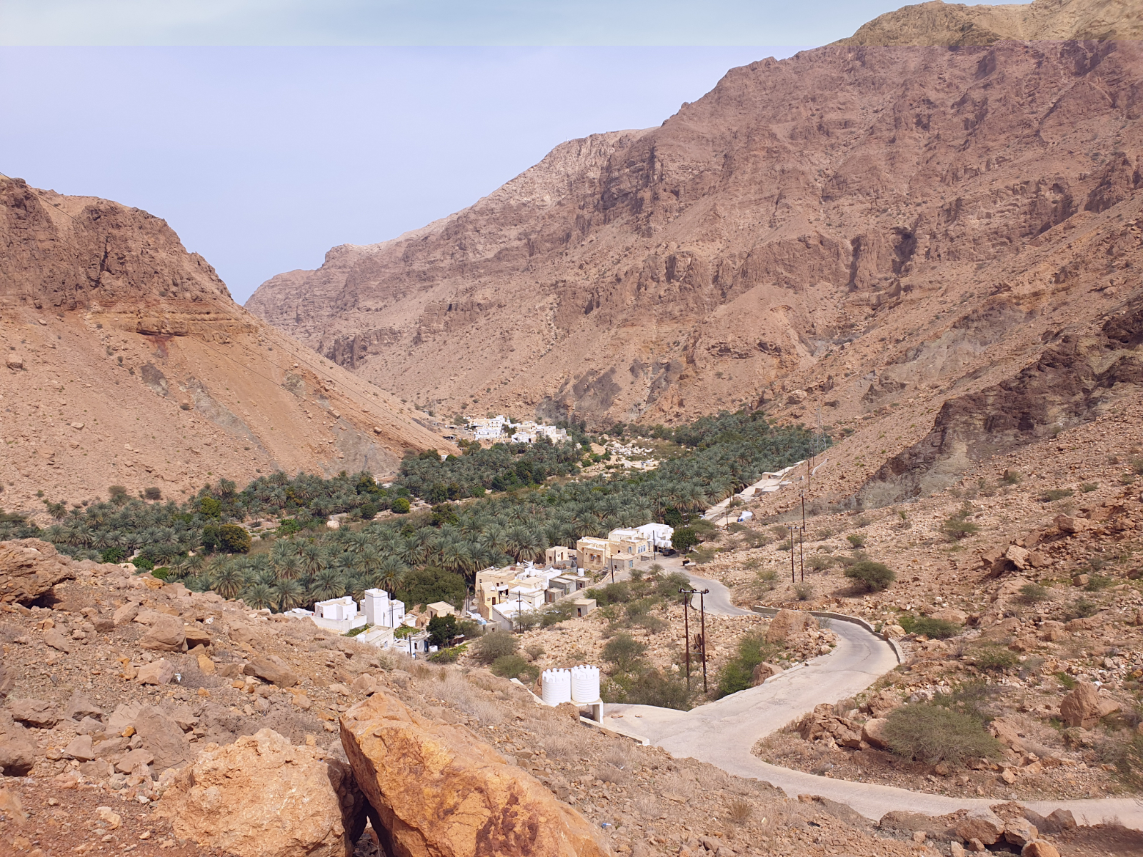 rondreis oman, wadi tiwi huizen
