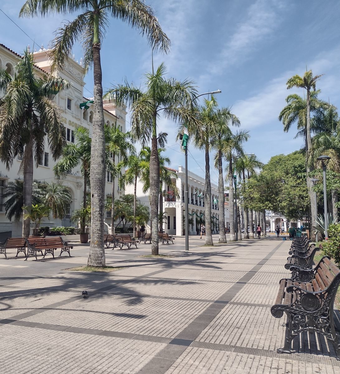 Rondreis Bolivia, Santa Cruz, Plaza Septiembe 24