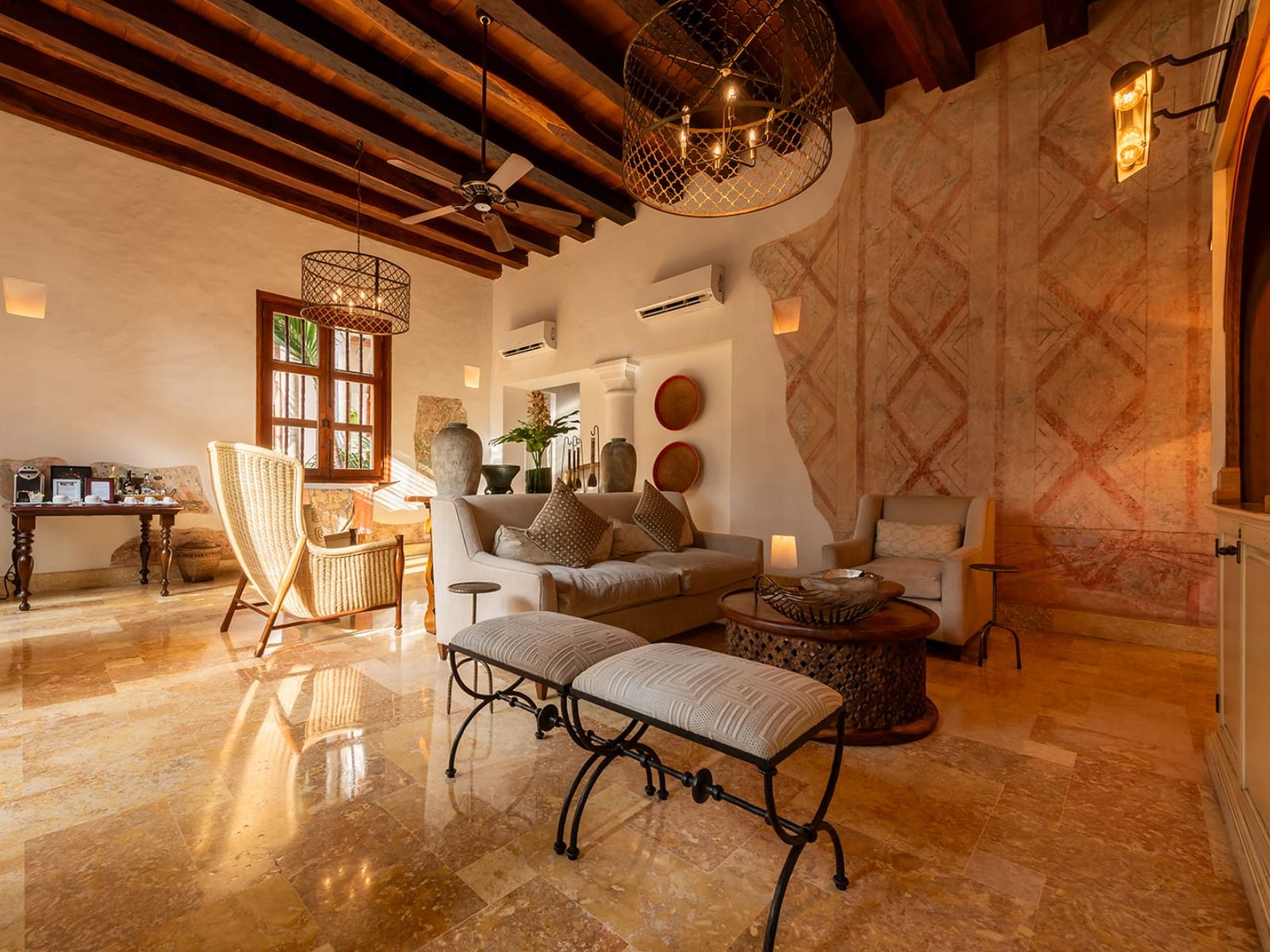 Rondreis Colombia, Cartagena, Casa San Agustin, lounge