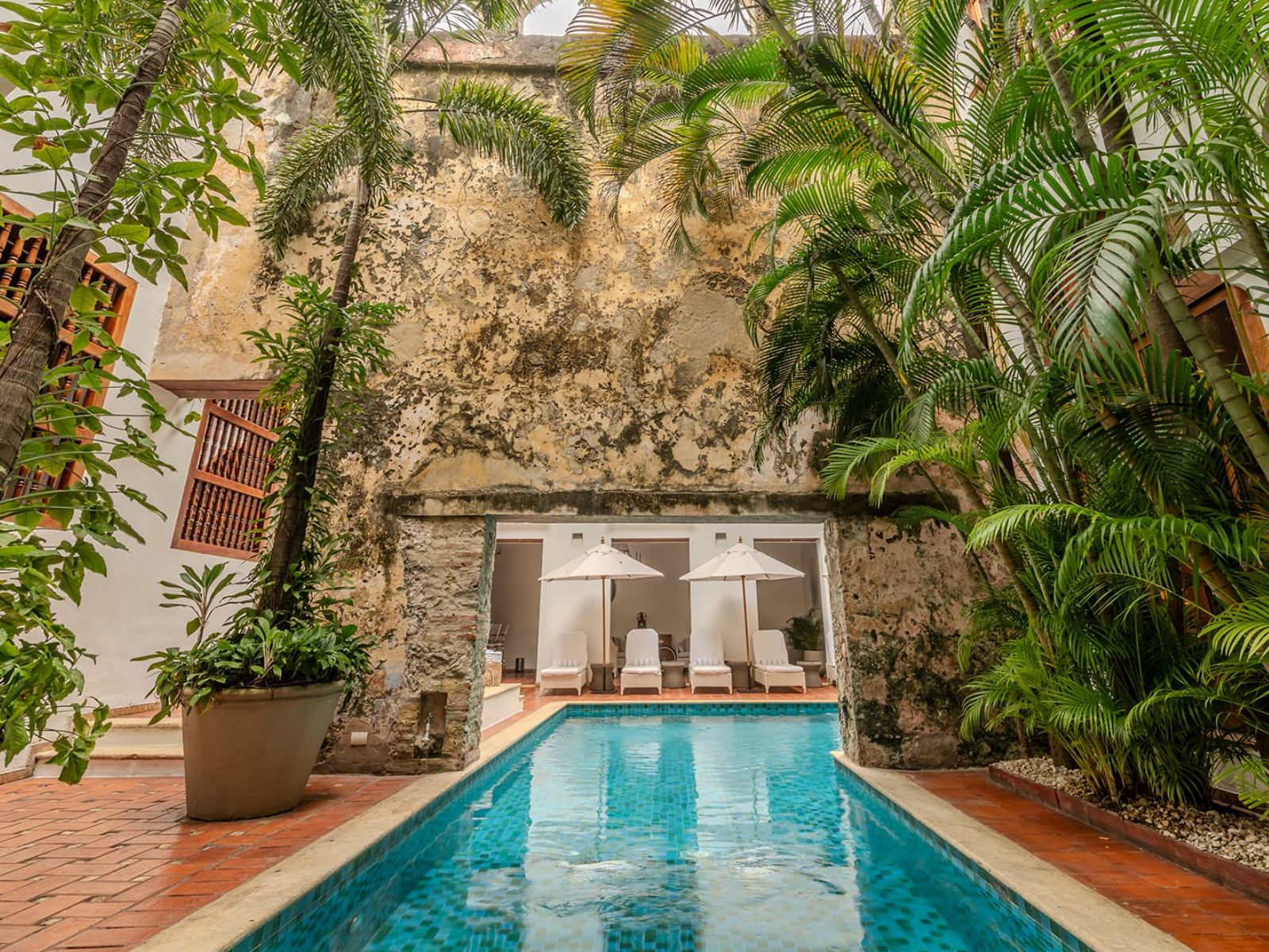 Rondreis Colombia, Cartagena, Casa San Agustin, zwembad