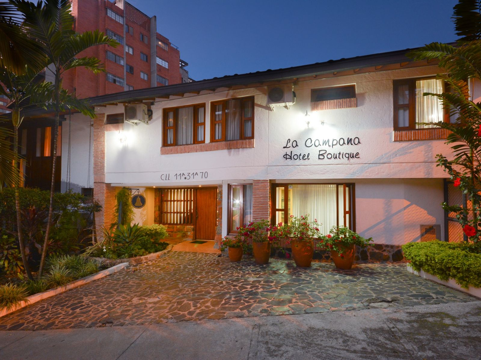 Rondreis Colombia, Medellin, La Campana buitenaanzicht