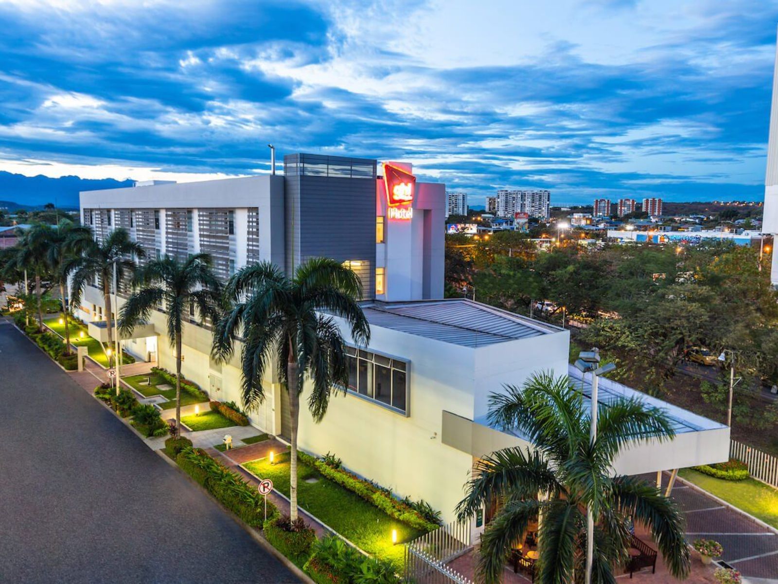Rondreis Colombia, Neiva, GHL Neiva, buitenaanzicht