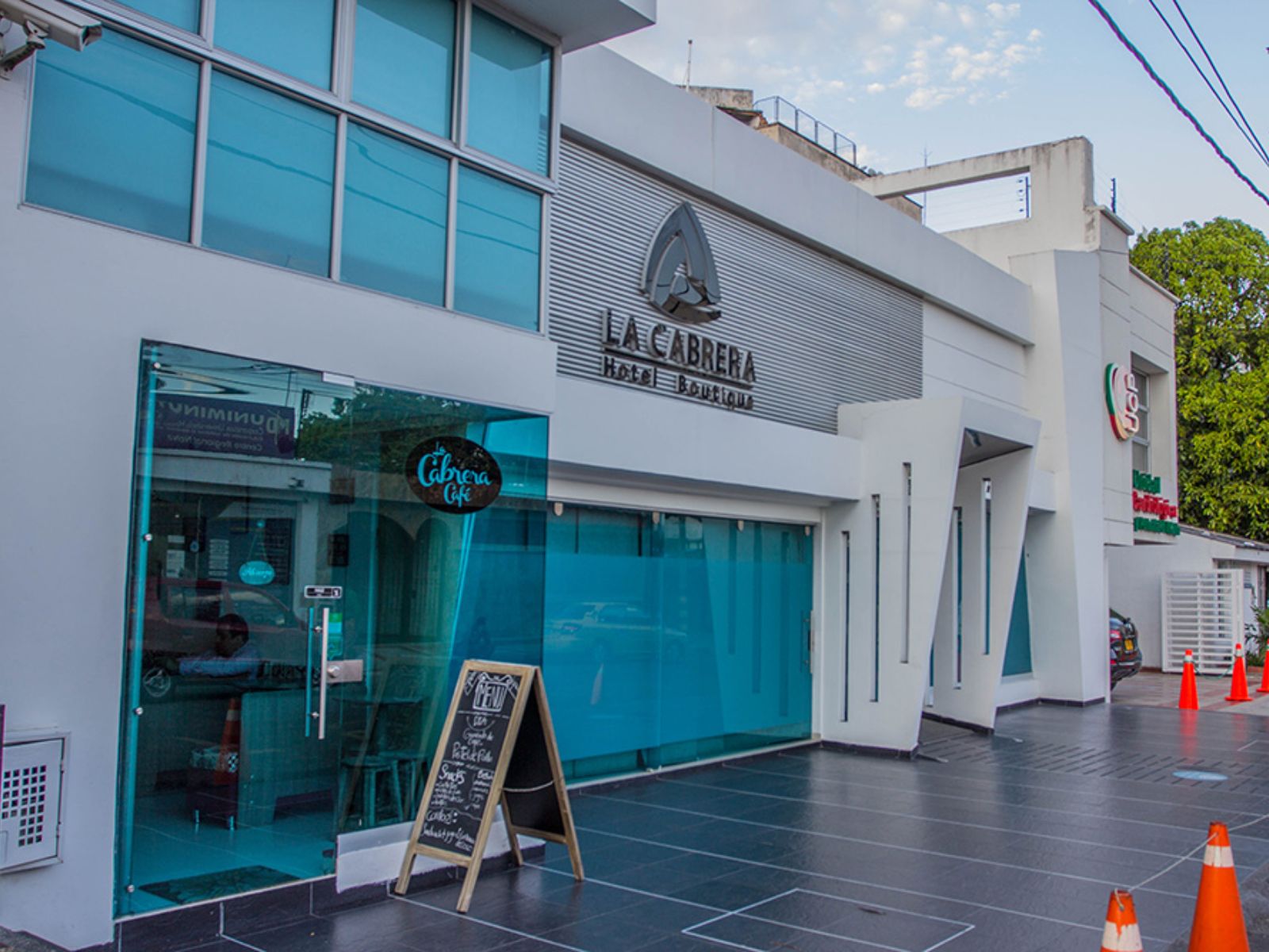 Rondreis Colombia, Neiva, La Cabrera Hotel buitenaanzicht