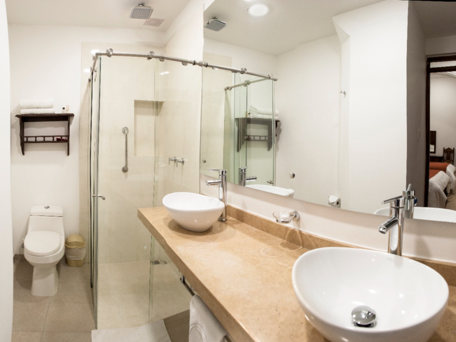 Rondreis Colombia, Popayan, hotel la Plazuea badkamer