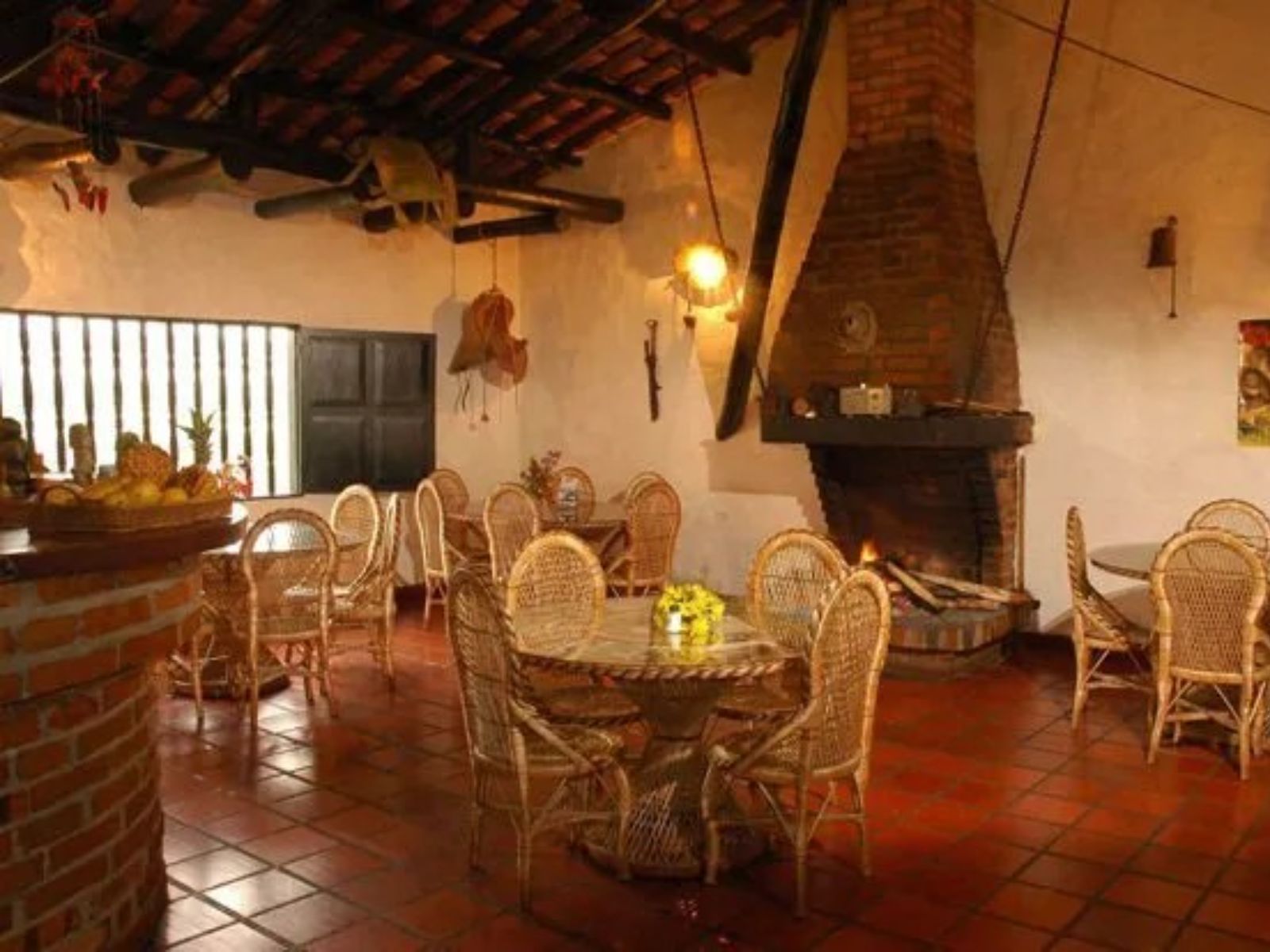 Rondreis Colombia, San Augustin, Hacienda Anacaona - eetruimte
