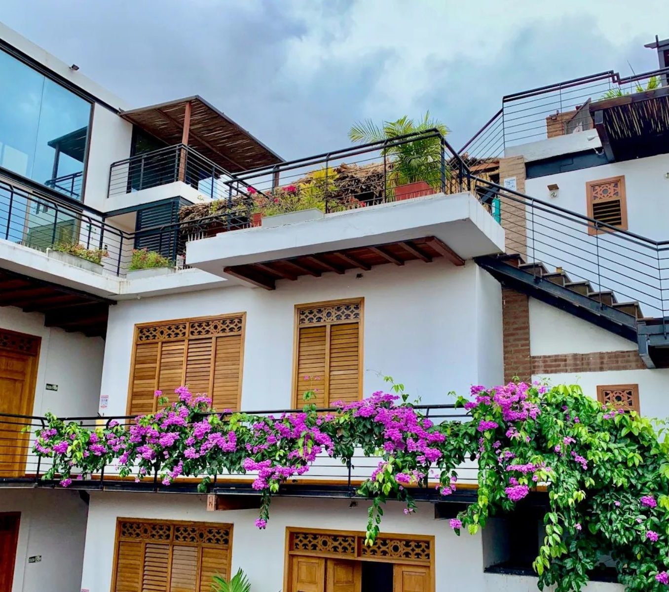 Rondreis Colombia, Santa Marta, Casa Carolina - buitenaanzicht