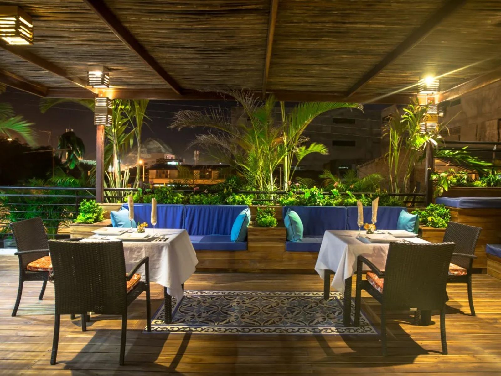 Rondreis Colombia, Santa Marta, Casa Carolina - restaurant