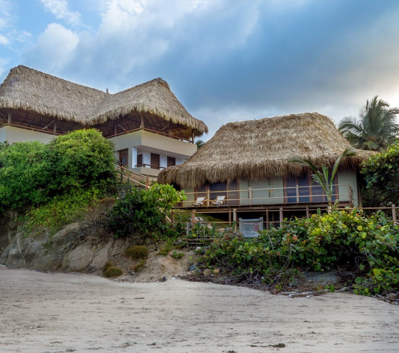 Rondreis Colombia, Tayrona, Casa Los Naranjos - buitenaanzicht