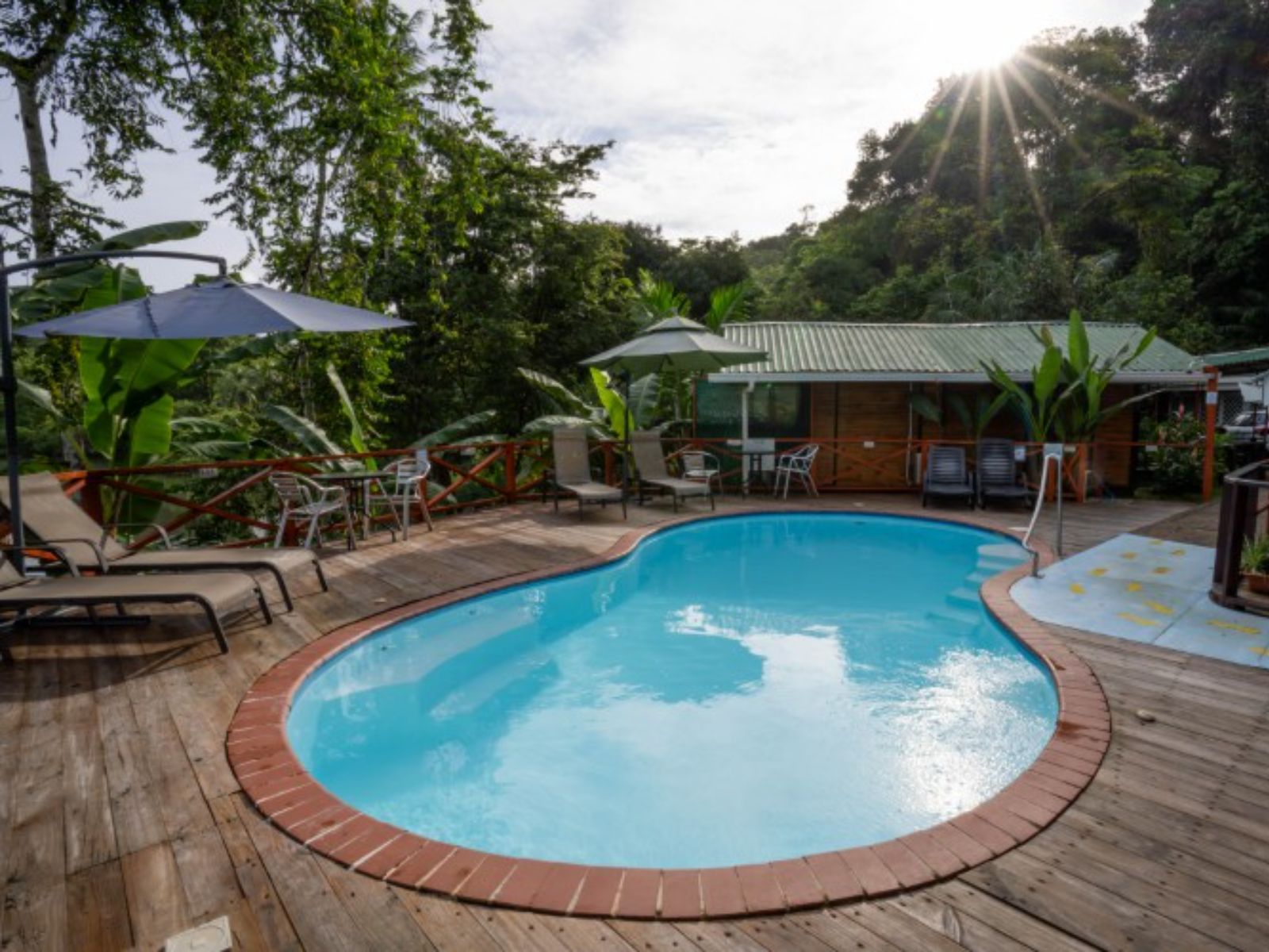 Rondreis Costa Rica, Drake Bay, Corcovado, Pirate Cove, zwembad