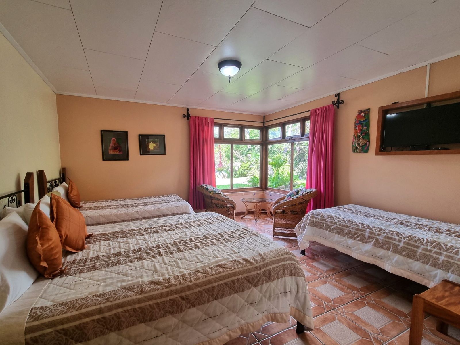 Rondreis Costa Rica, Turrialba, Guayabo Lodge, familiekamer