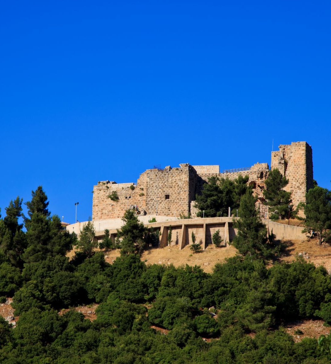 Rondreis Jordanië, Ajloun, kasteel op een heuvel