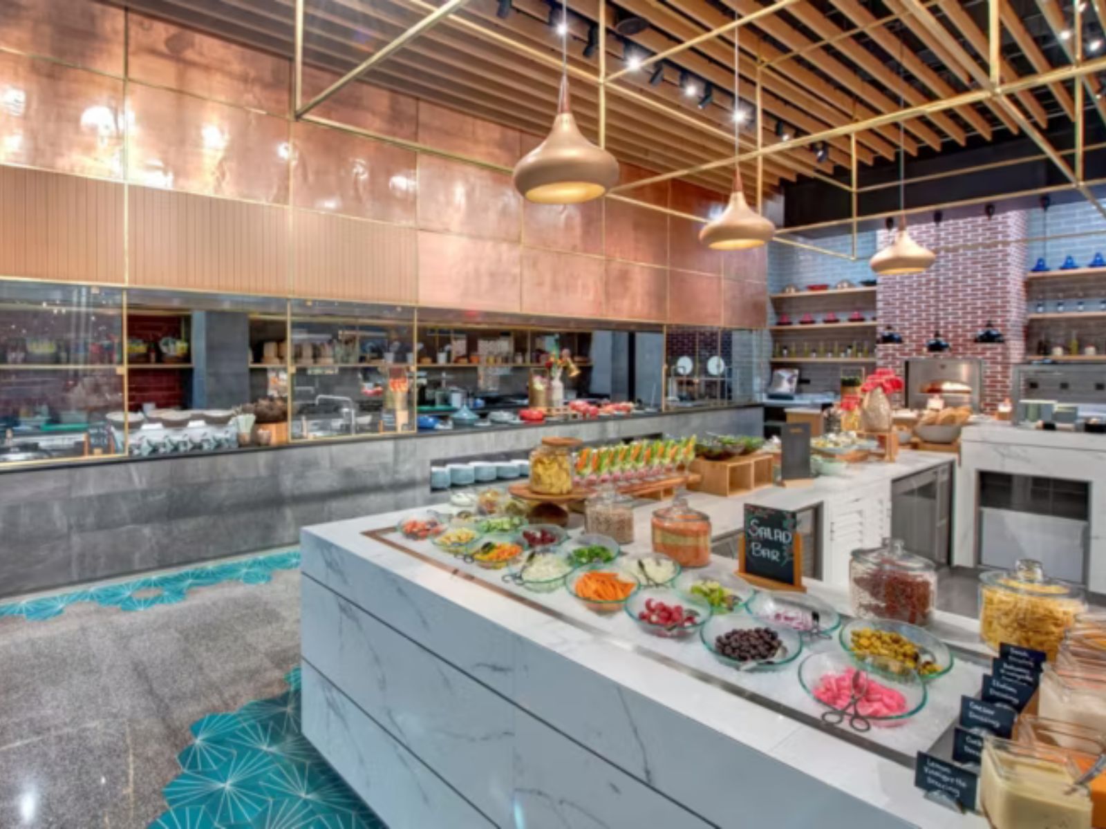 Rondreis Oman, Salalah, Crowne Plaza Salalah, buffet