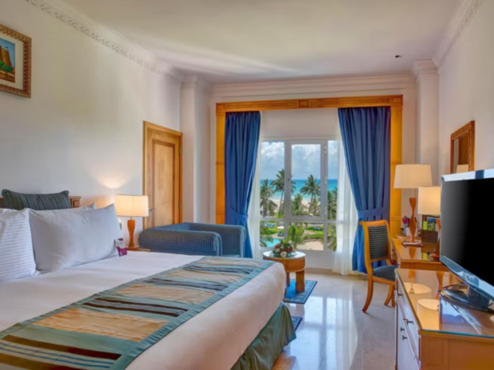 Rondreis Oman, Salaha, Crowne Plaza Salalah, tweepersoonskamer met raam