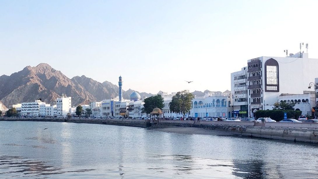 rondreis oman, muscat Mutrah Corninche