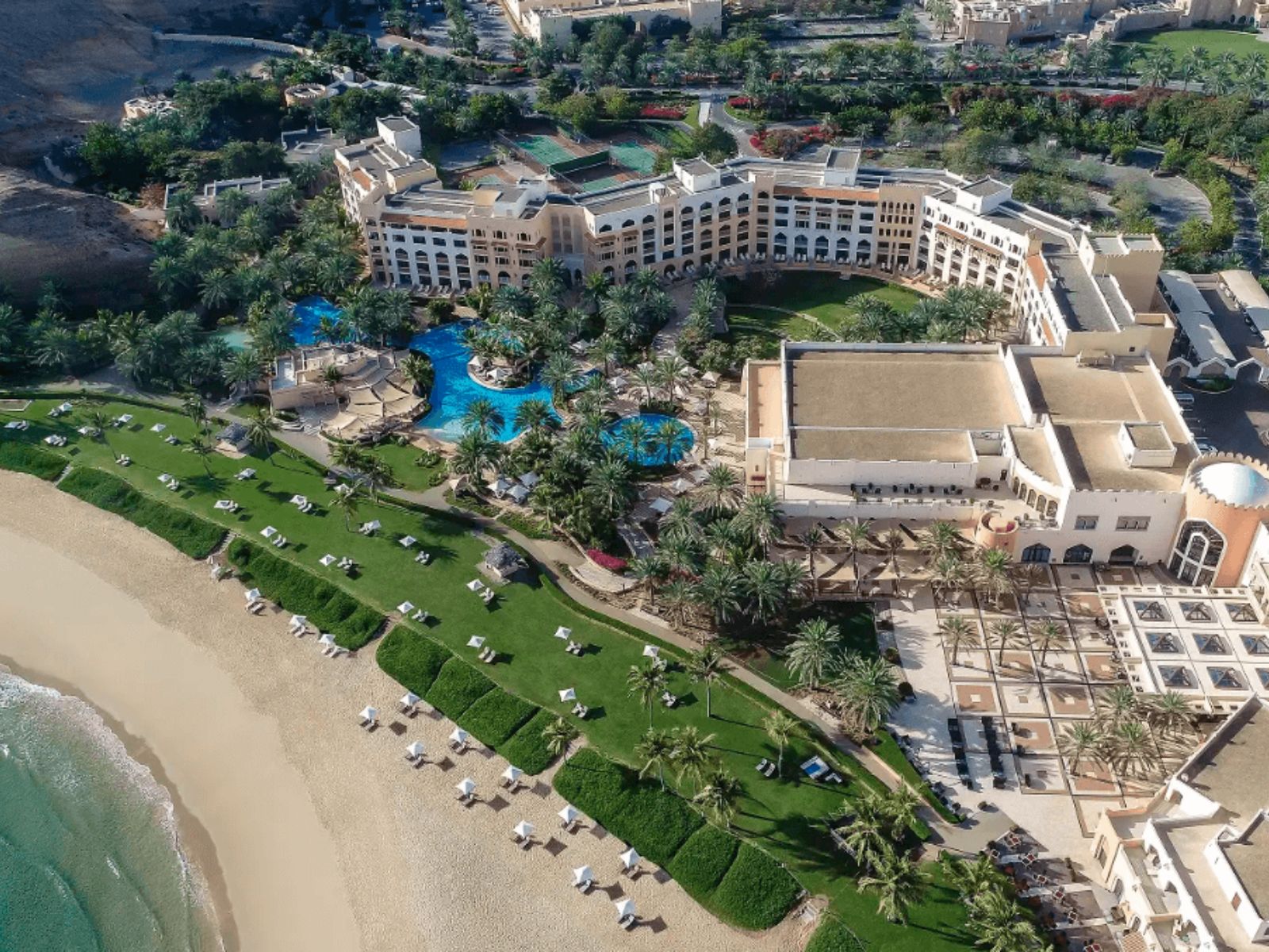 Rondreis Oman, Muscat, shangri-la al bandar, bovenaanzicht