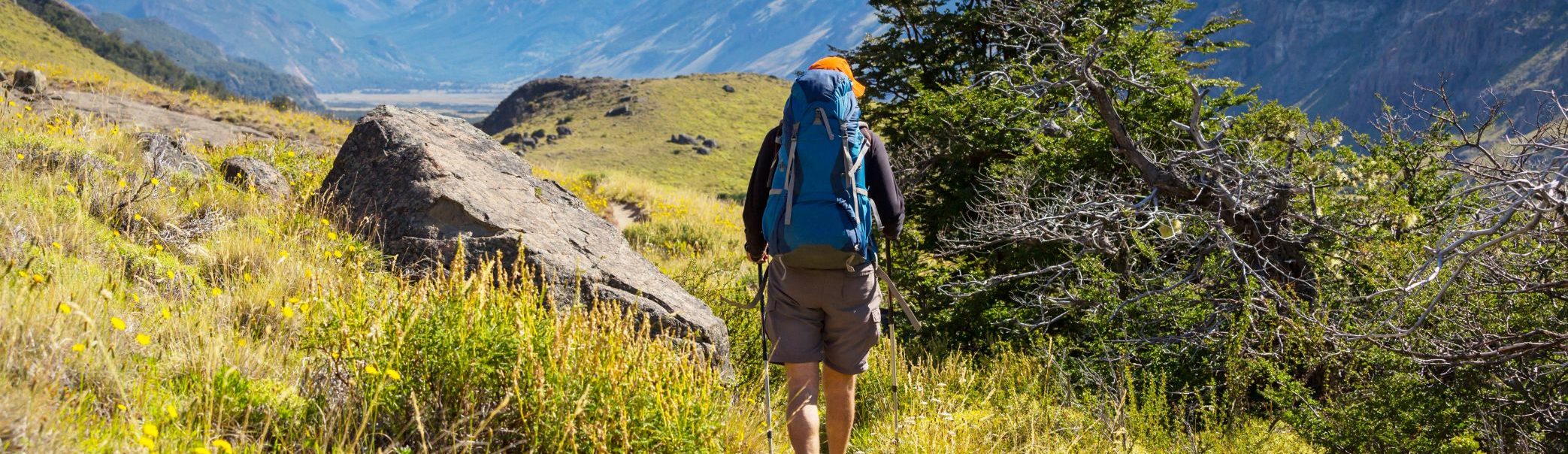 Man maakt een hike in El Chalten in Argentinie