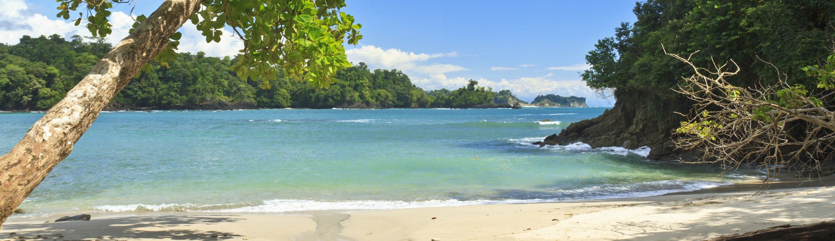 Rondreis Costa Rica, Manuel Antonio, strand en zee vanaf strand, Banner, Midden-Ameika