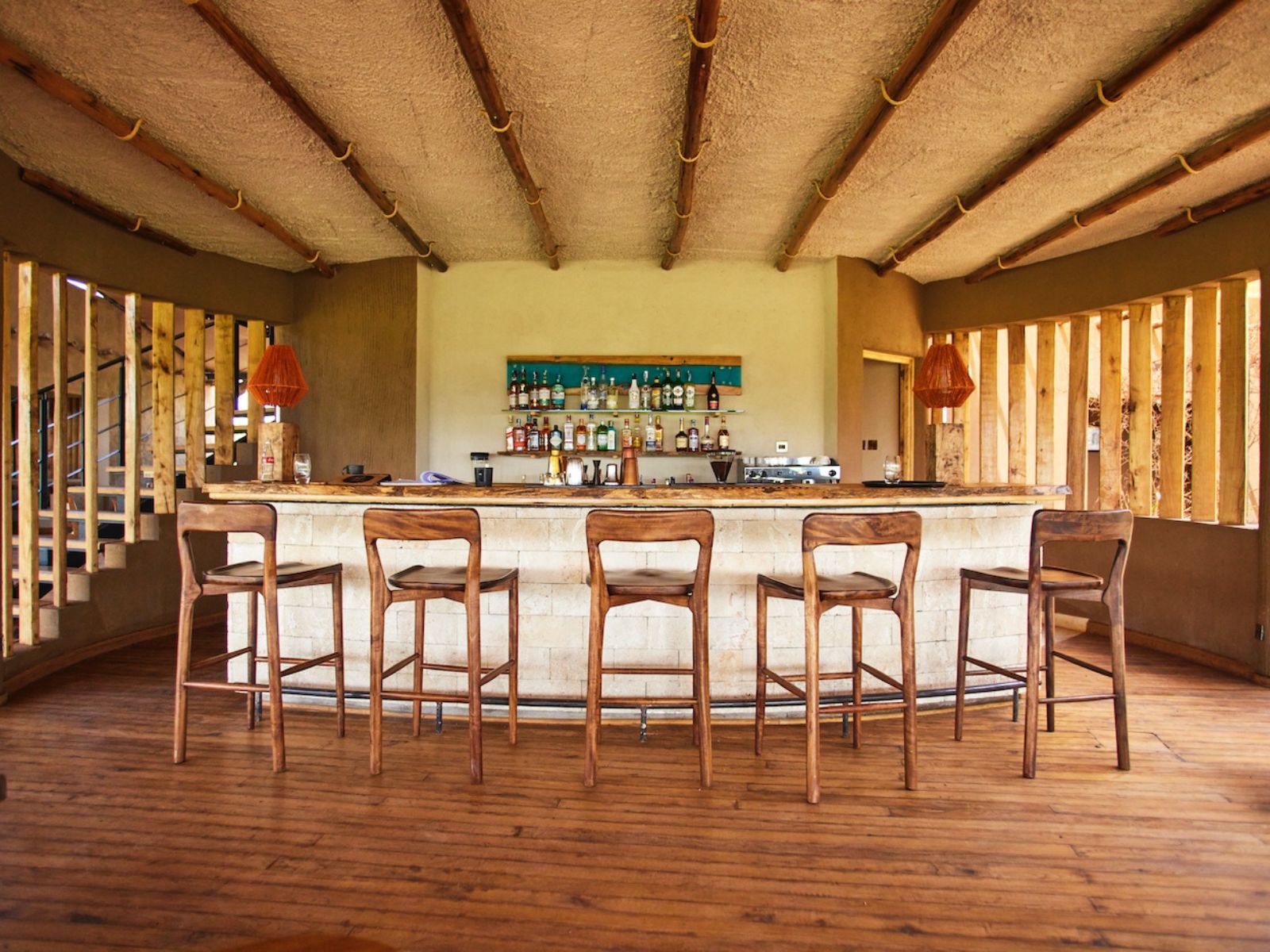 Rondreis Kenia, Buffalo Springs, Ashnil Surana, bar