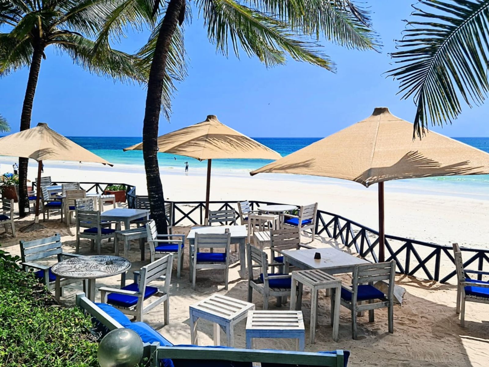 Rondreis Kenia, Diani Beach, Asha Boutique, buitenterras