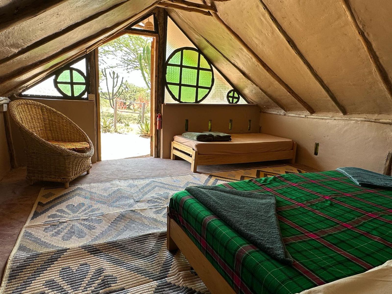 Rondreis Kenia, Maji Moto, Loita Hills Basecamp, binnenkant huisje