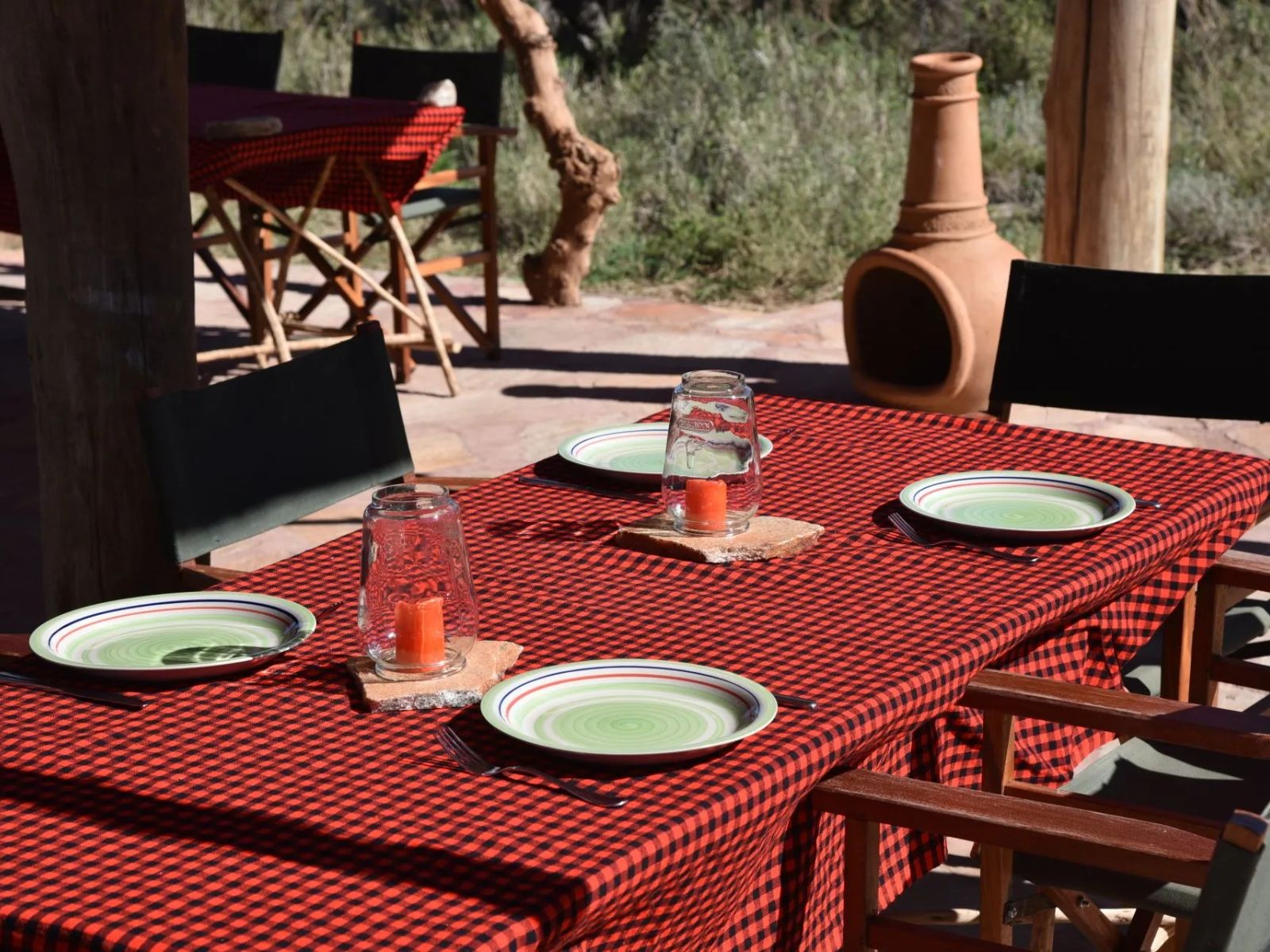 Rondreis Kenia, Maji Moto, Loita Hills Basecamp, eettafel