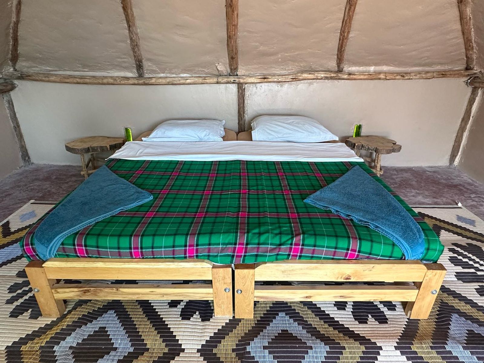 Rondreis Kenia, Maji Moto, Loita Hills Basecamp, tweepersoonsbed
