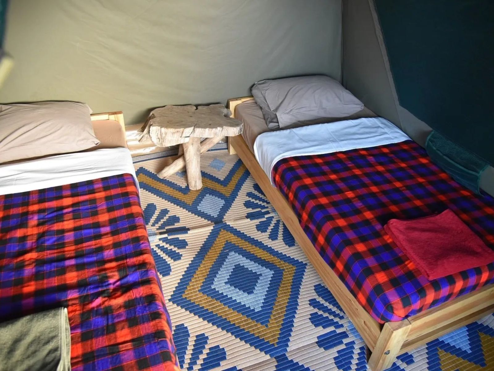 Rondreis Kenia, Maji Moto, Loita Hills Basecamp, twin bed