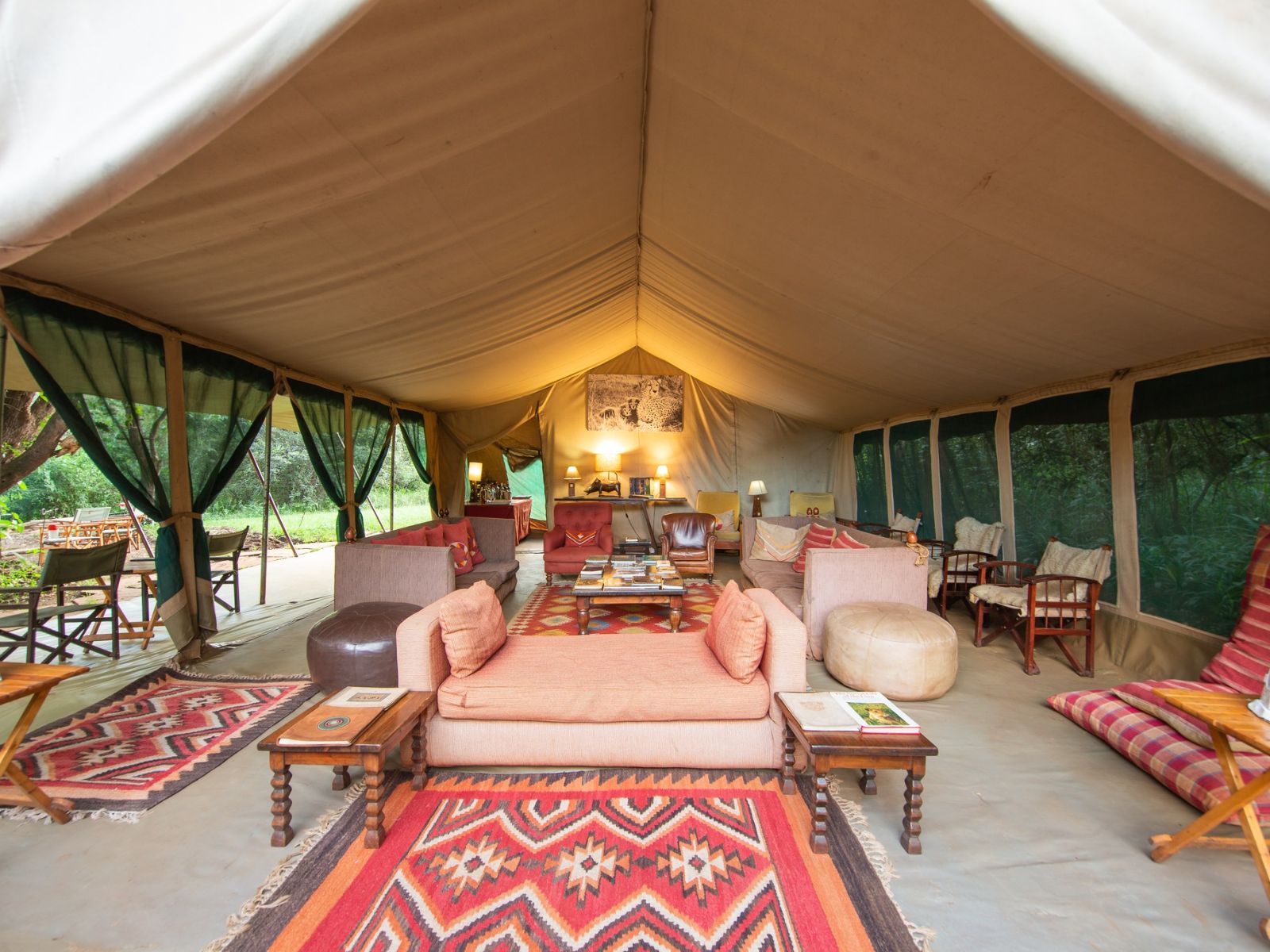 Rondreis Kenia, Nairobi, Nairobi Tented Camp, gezamenlijke ruimte