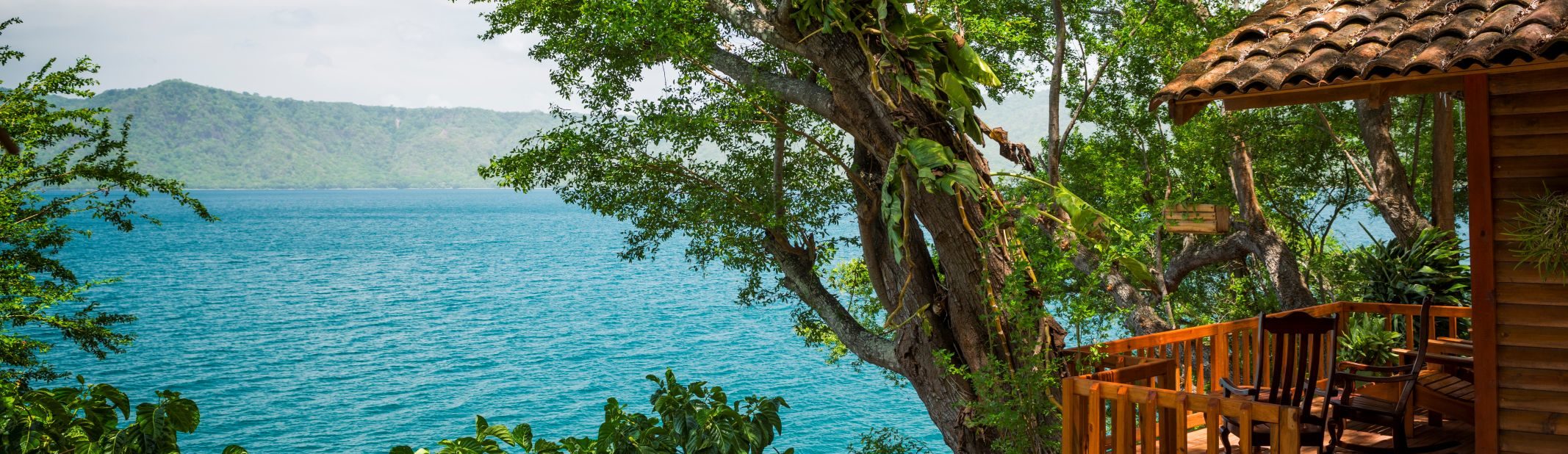 Rondreis Nicaraqua, Apoyo Lagoon, uitzicht op het water