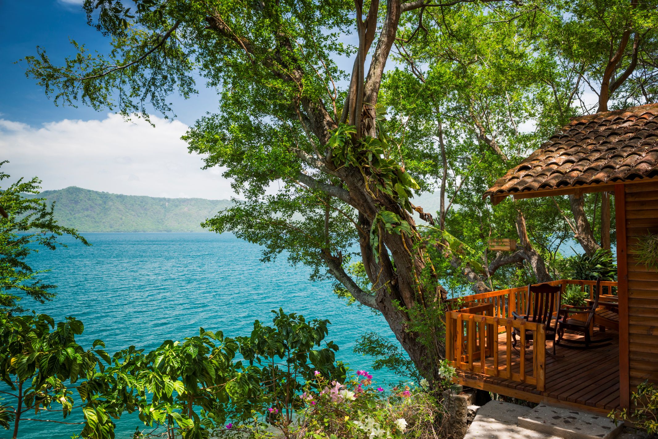 Rondreis Nicaraqua, Apoyo Lagoon, uitzicht op het water