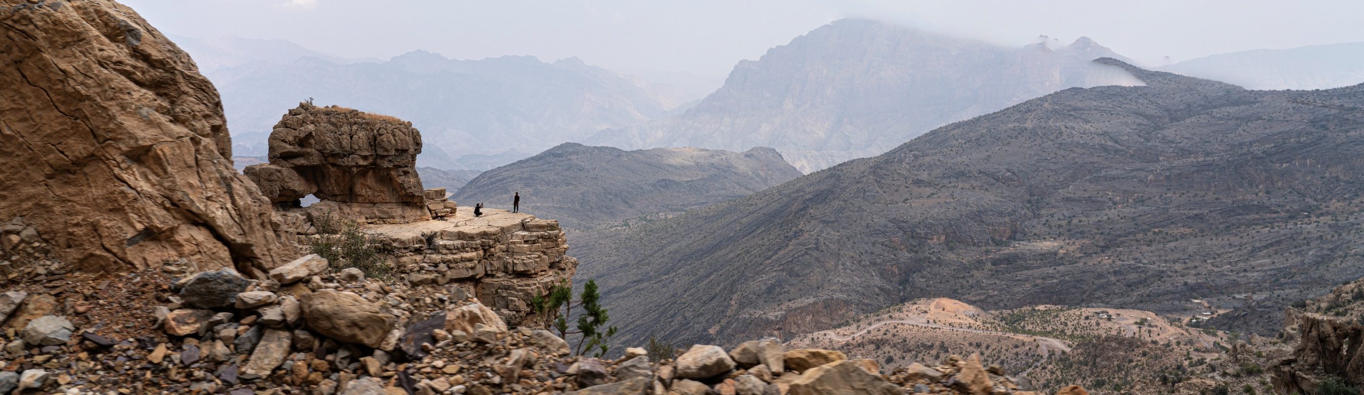 Rondreis Oman, Wadi Bani Awf spectaculaire weg door Oman
