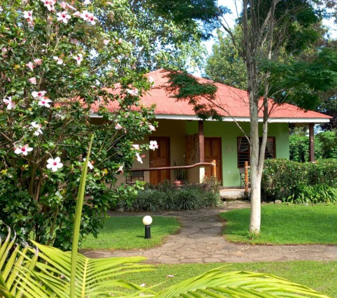 Rondreis Tanzania, Kilimanjaro, African View Lodge, bungalow