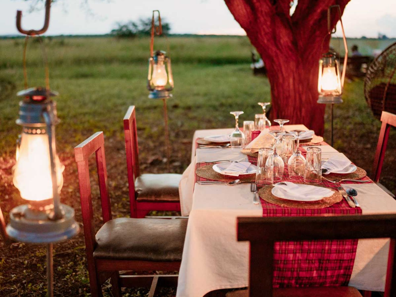 Rondreis Tanzania, Serengeti National Park, Zawadi Serengeti Camp, eettafel