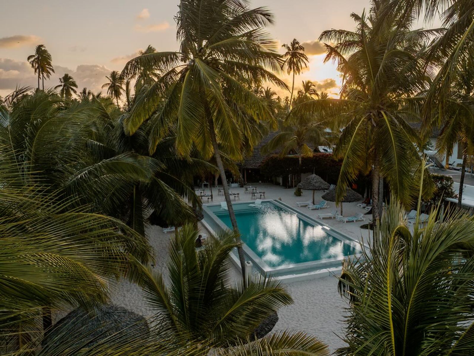 Rondreis Tanzania, Zanzibar, The Loop Zanzibar, zwembad